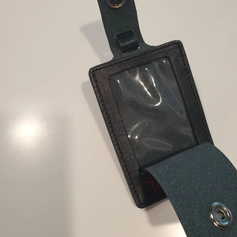 Tumi lightly used